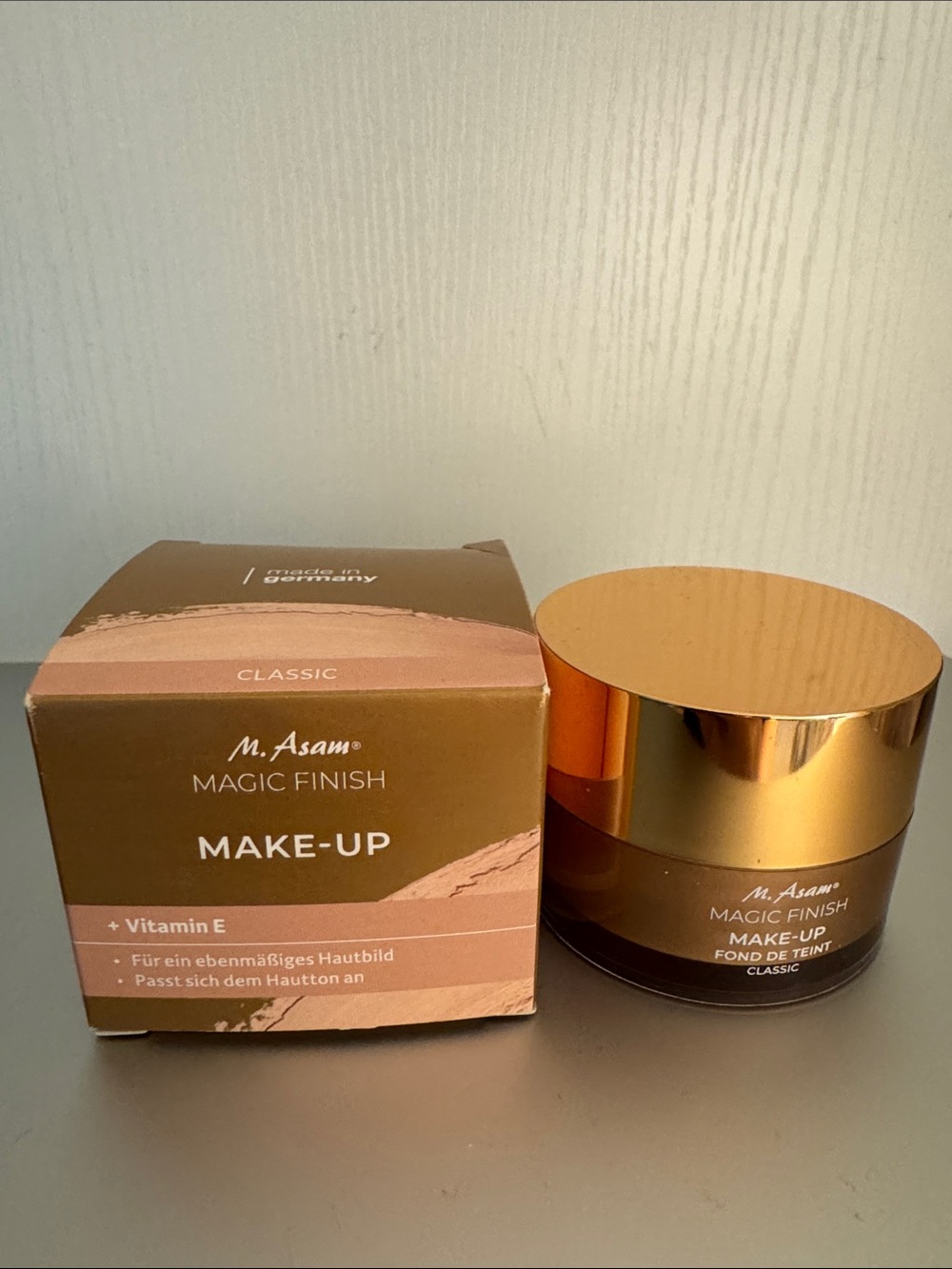 Magic Finish Make-Up Cream - Classic Warm Beige